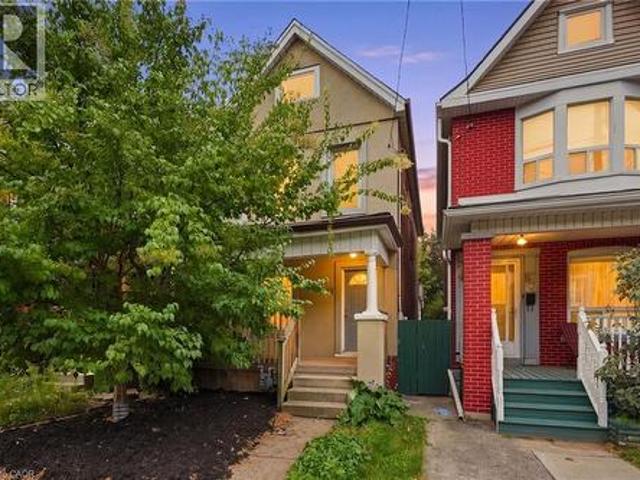 62 Cedar Avenue, Hamilton, ON, L8M 3A8 house for sale | Listing ID 40857 | Royal LePage