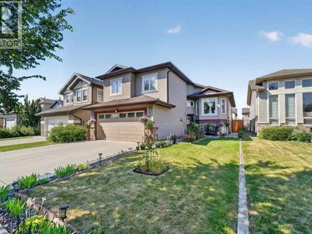 62 Coalbanks Gate West, Lethbridge, AB, T1J 2A1 house for sale | Listing ID A2332 | Royal LePage