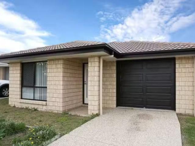 62 Darlington Drive, YARRABILBA, QLD 4207 House for Rent