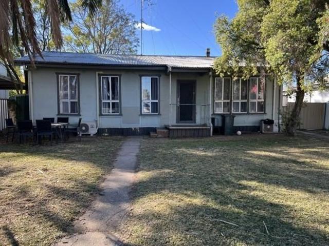 62 Dewhurst Street, Walgett
