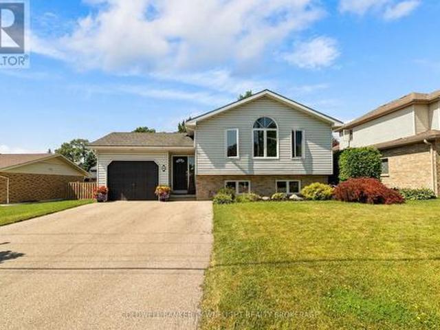 62 George Street, South Huron Exeter, ON, N0M 1S3 house for sale | Listing ID X13601 | Royal LePage