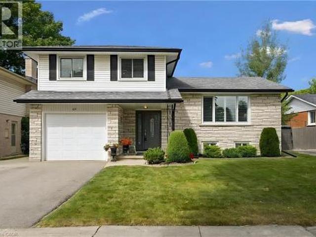62 Gibson Drive, Kitchener, ON, N2B 2P4 house for sale | Listing ID 40866 | Royal LePage