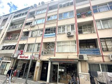 62 Karşıyaka Merkez'de Sahil Ve Çarşı Yakını Satılık Daire