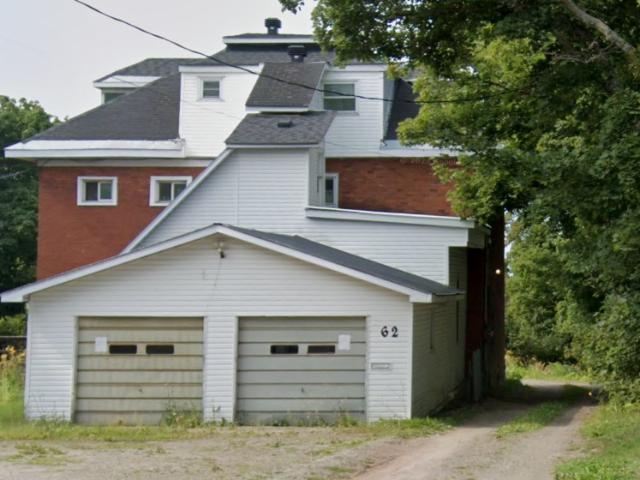 62 Lansdowne Unit 5 [Available now]
