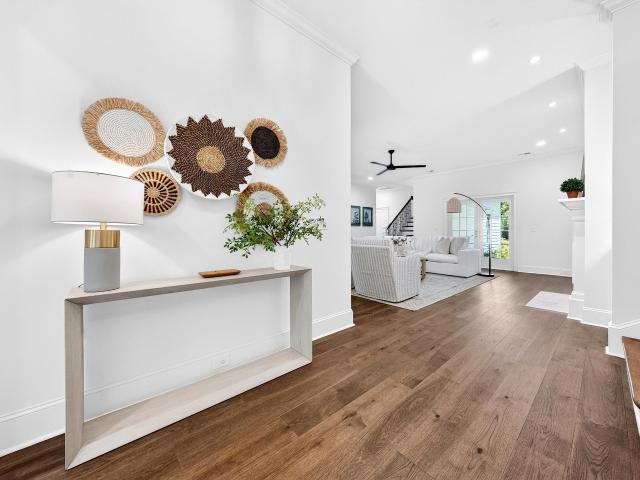 62 Makepeace Pl