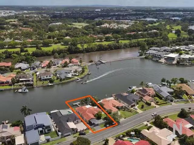 62 Monterey Keys Drive, Helensvale, QLD 4212