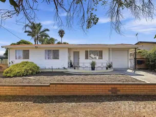 62 Morfitt Street, MANDURAH, WA 6210 House for Rent