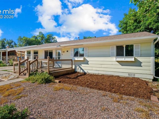 62 Otowi Drive