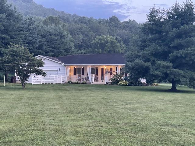 62 Piney Creek Road