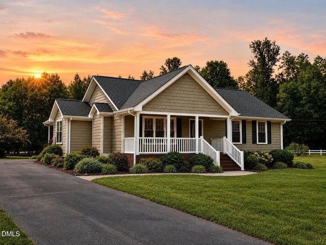 62 Red Berry Holly Ln, Hurdle Mills, NC 27541