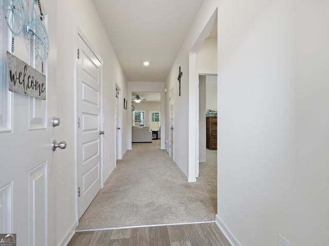 62 Royal Oak Drive NE