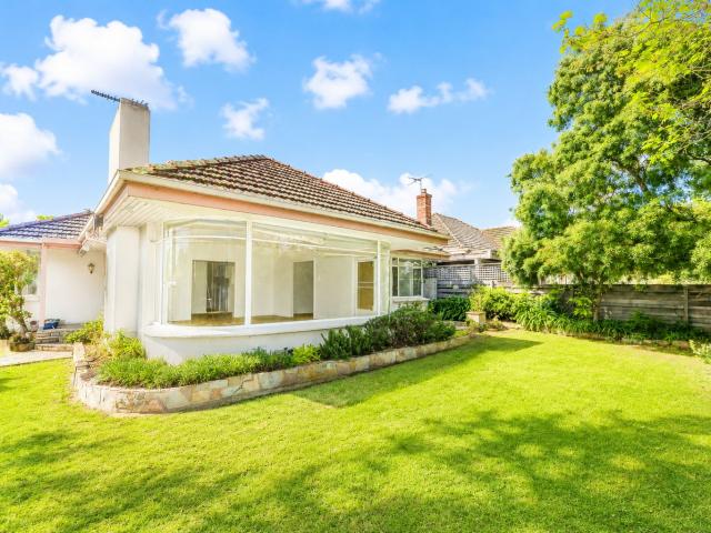 62 Sackville Street, Kew