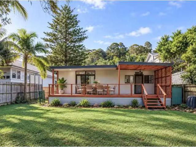 62A Gondola Road, Narrabeen Townhouse for rent Listed by Cleo.