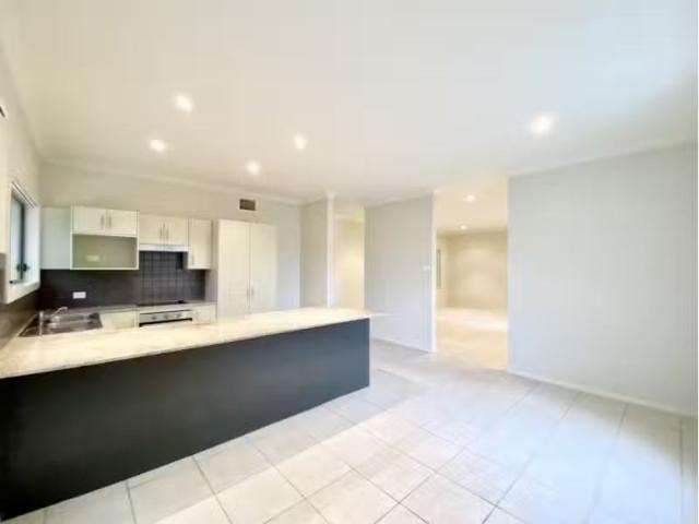62a Sergeant Baker Drive, CORLETTE Townhouse for rent Listed.