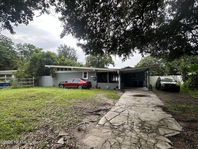 6304 Sprinkle Dr N, Jacksonville, FL 32211