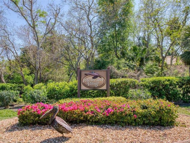 6305 Pelican Creek Crossing, Unit D, St. Petersburg, FL 33707 | MLS #TB8503