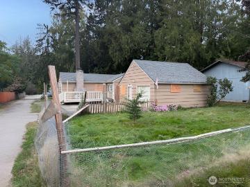 6305 Rest Pl NE, Bremerton, WA 98311 | MLS #2448