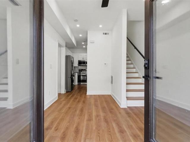 6305 Shannon Parkway 112