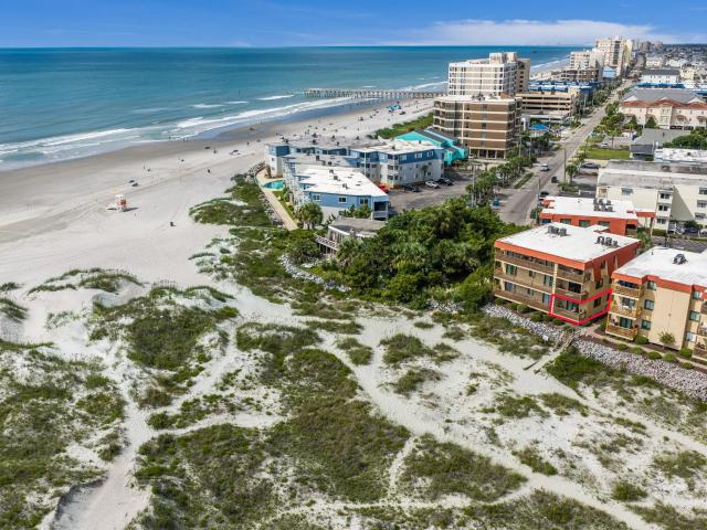6309 Ocean Blvd. N 13 B