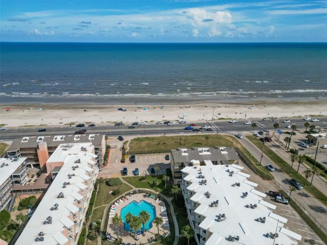6300 Seawall Boulevard 9201