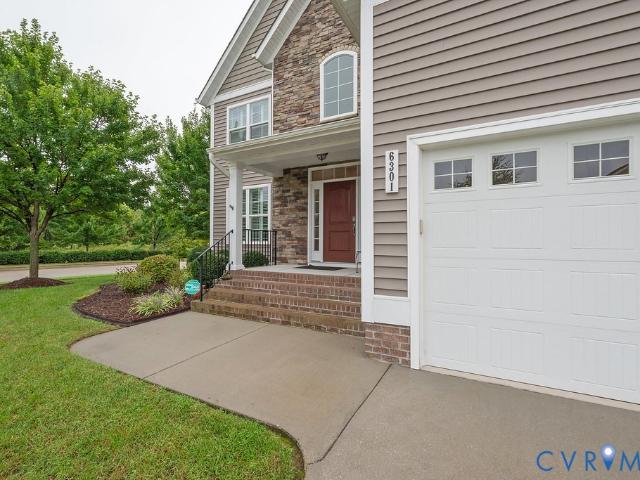 6301 Broad Sky Circle