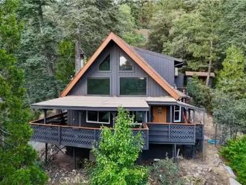 6301 CEDAR AVE, ANGELUS OAKS, CA 92305