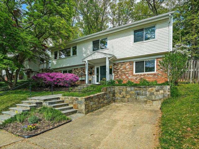 6301 Crathie Lane, Bethesda, US, MD