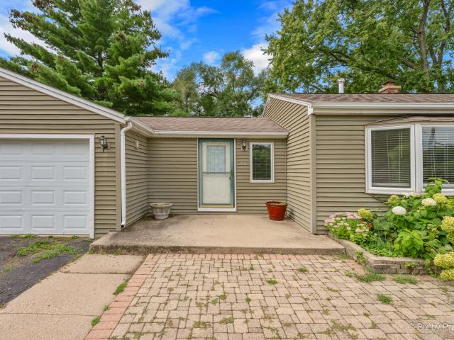 6301 Robert Road