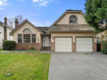 Greater Vancouver - Garden, Parking, Fireplace