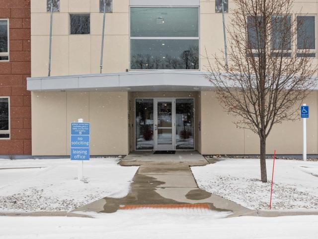 630 116 S Garfield Avenue # 116