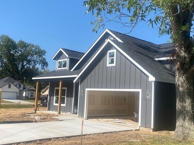 630 Charter St, Columbus, TX 78934