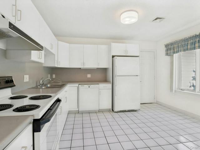 630 Heritage Hills Unit#C