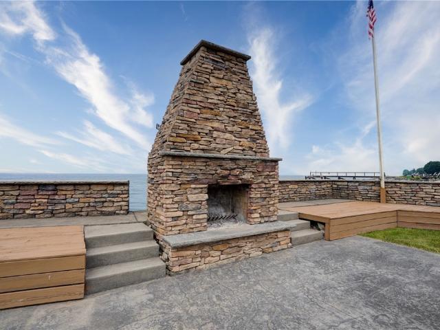 630 Lake Shore Drive