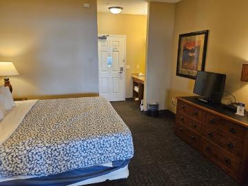 630 Linden Drive # 1352