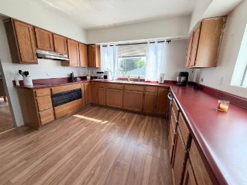 630 S 9th Street