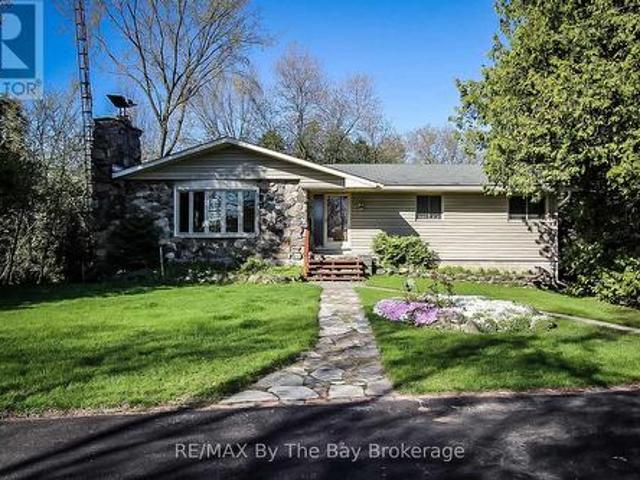 630 Sunnidale Road S, Wasaga Beach, ON, L9Z 1J7 house for sale | Listing ID S13427 | Royal LePage