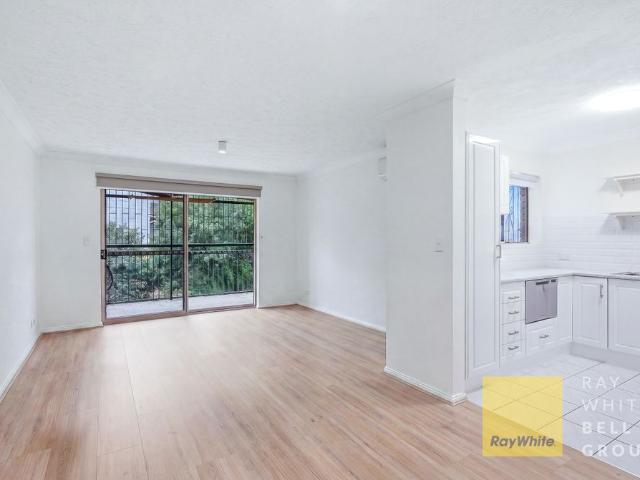 Modern Two Bedroom Unit in the Heart of Toowong