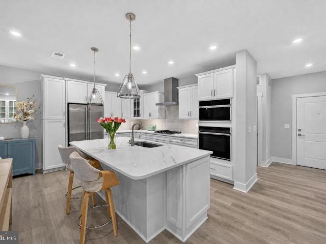 630 Warbler Way # 12