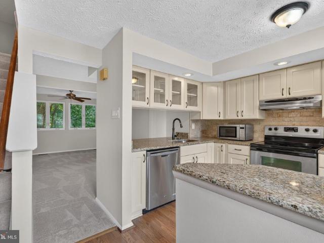 6313 Sunset Terrace