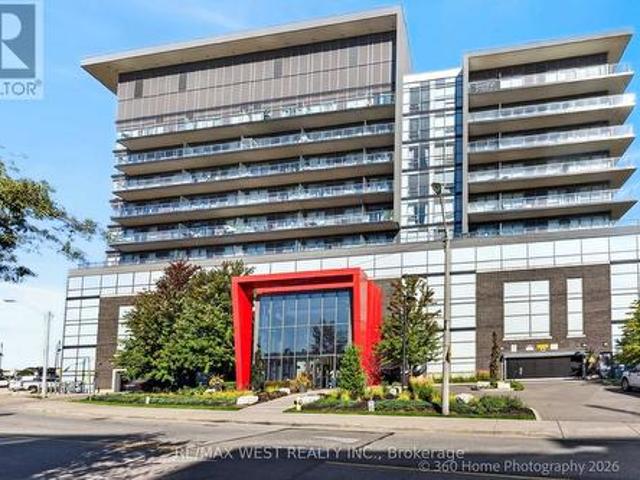 631 15 James Findlay Way, Toronto, ON, M3M 0B3 condo for sale | Listing ID W13859 | Royal LePage