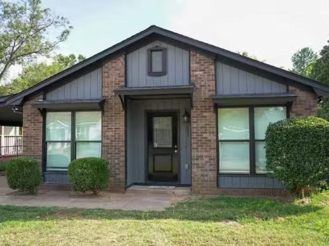 631 18TH ST, TUSCALOOSA, AL 35401