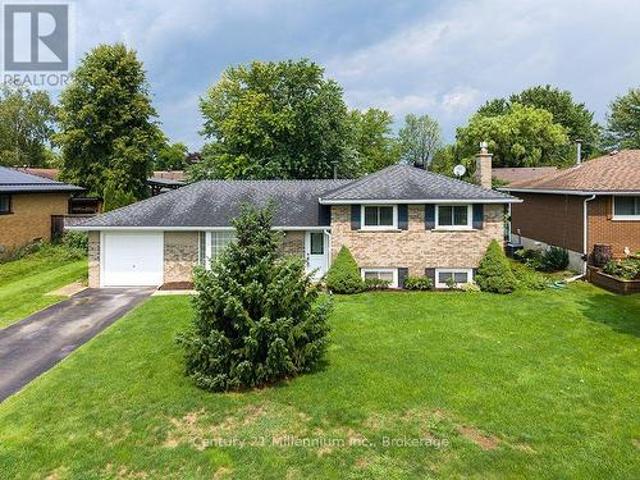 631 Cameron Street, Collingwood, ON, L9Y 2J6 house for sale | Listing ID S13675 | Royal LePage