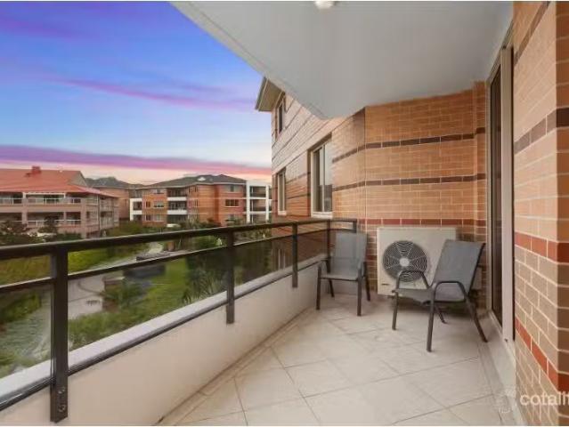 63/1 Janoa Place, Chiswick Apartment for rent Listed by Eric.