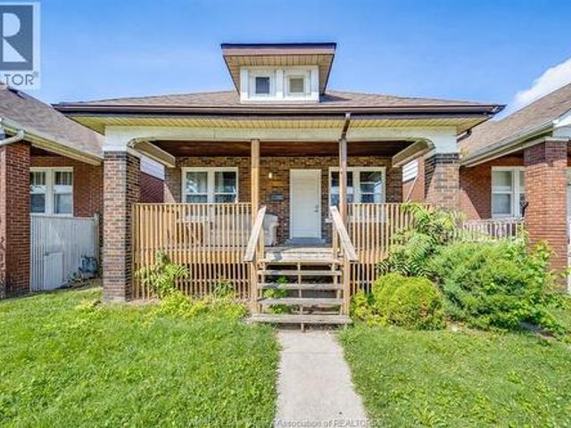 631 Rankin Avenue, Windsor, ON, N9B 2R8 house for sale | Listing ID 26020 | Royal LePage