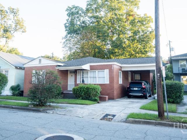 631 W 35 Street