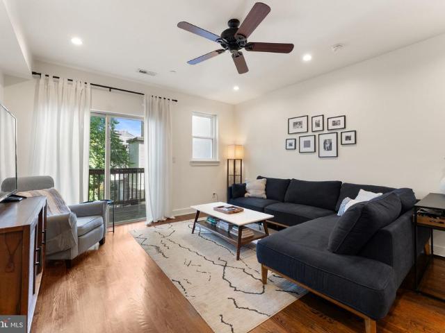 631 W Oxford Street # 2