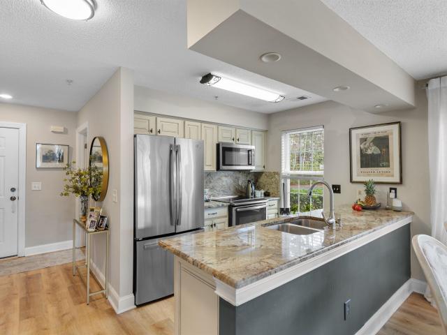 631 Woodmoor Dr. 101