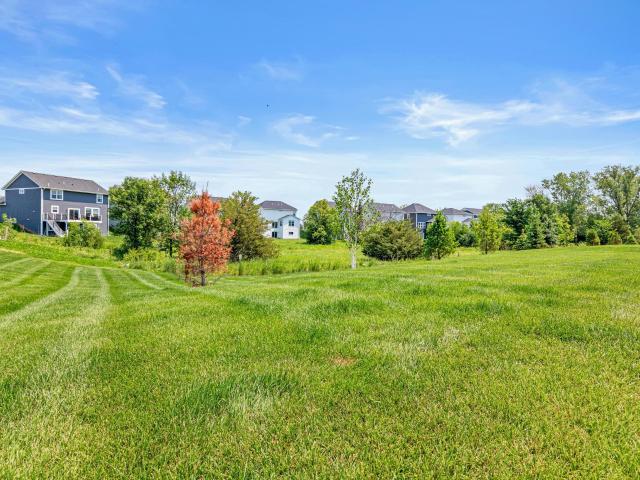 6324 Larkspur Lane