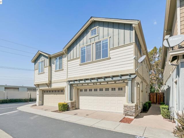 6325 Bray Ct