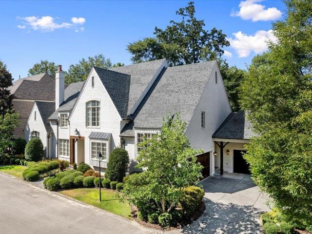 6326 maison privee cv